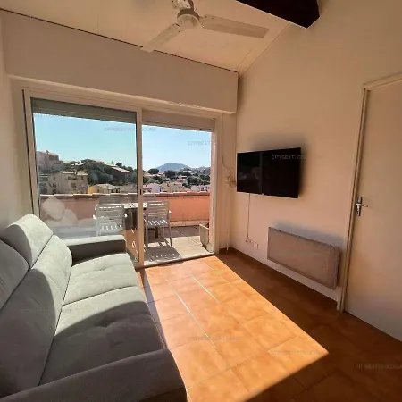 Appartamento 2ro601e Agreable T2 Cabine Avec Grande Terrasse Parking Prive Vue Degagee *