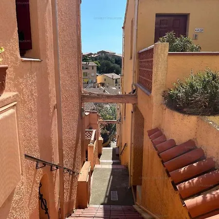 Appartamento 2ro601e Agreable T2 Cabine Avec Grande Terrasse Parking Prive Vue Degagee